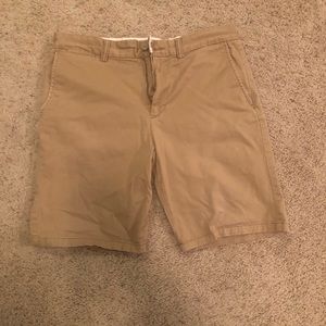 Dark Khaki Old Navy ultimate slim 33 shorts